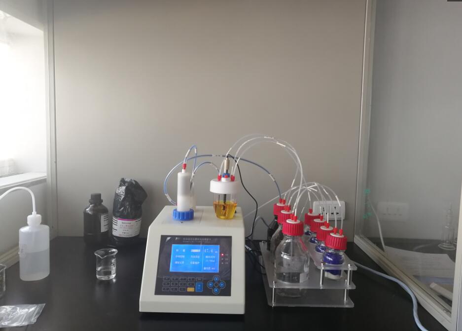 天津一輕技術研究院購買S-300卡爾費休水分測定儀做食品中的水分檢測 天津一輕技術研究院購買S-300卡爾費休水分測定儀做食品中的水分檢測