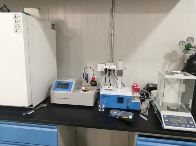 湖南唯度節(jié)能材料購買我公司V310S-KHF檢測硅酮膠及原材料中的水分 湖南唯度節(jié)能材料購買我公司V310S-KHF檢測硅酮膠及原材料中的水分