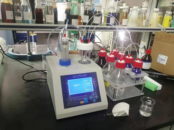 四川金象化工購買我公司2臺S-300全自動卡爾費休水分測定儀檢測尿素中的水分 四川金象化工購買我公司2臺S-300全自動卡爾費休水分測定儀檢測尿素中的水分