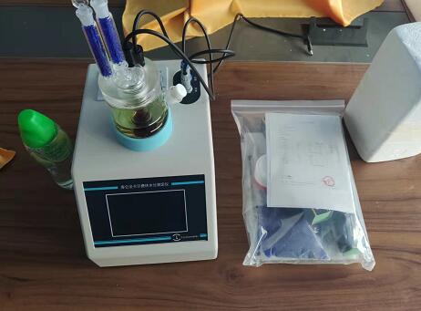 吉利汽車研發中心購買我公司V-310S卡爾費休水分測定儀 吉利汽車研發中心購買我公司V-310S卡爾費休水分測定儀