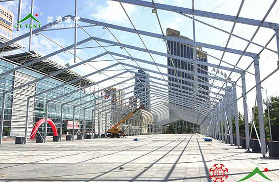 3821568883192123.jpg 靈通篷房為農(nóng)高會(huì)搭建會(huì)展篷房